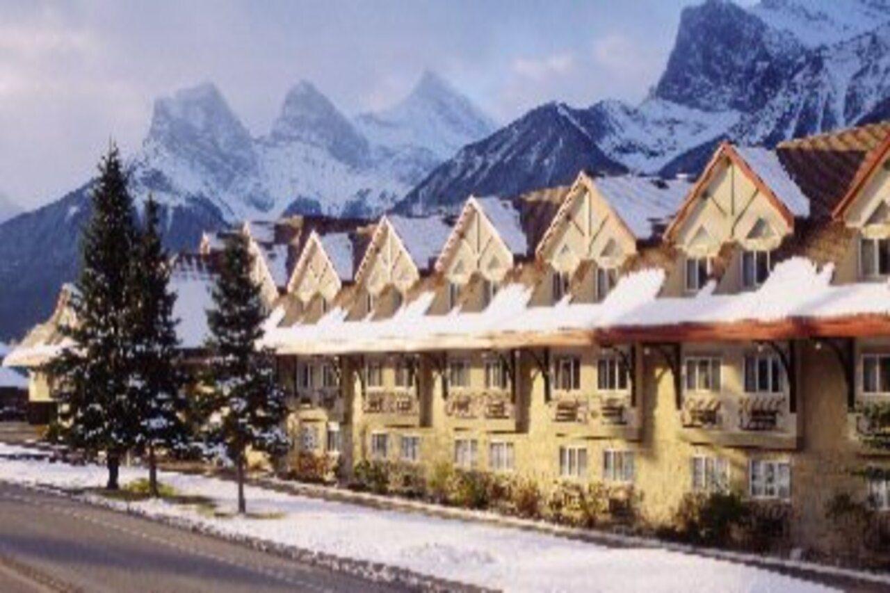 Canmore Inn & Suites Eksteriør billede