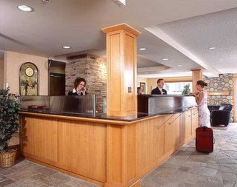Canmore Inn & Suites Interiør billede
